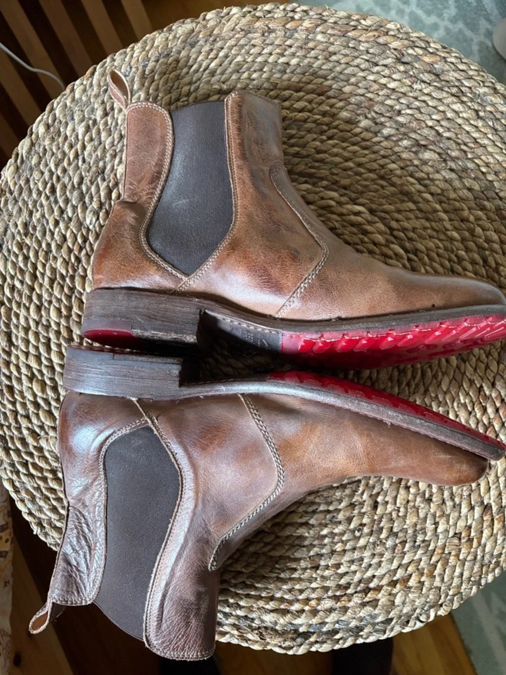 Bed Stu Nandi Chelsea Rustic Leather Boots 9